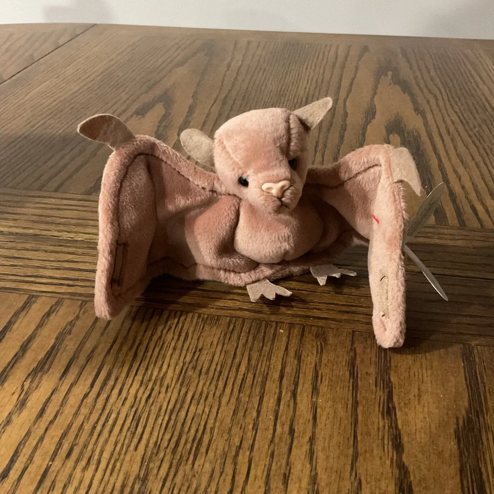 Ty Beanie Babies Bat Plush “BATTY” Halloween gift or decoration